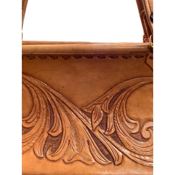 Vintage Hand-tooled Leather Purse - Picture 3 of 7